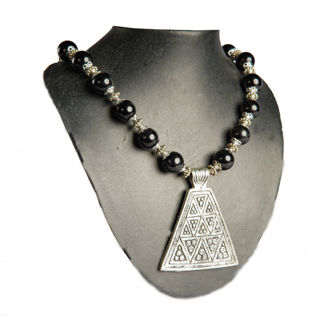 Handcrafted Bead Stone Necklace