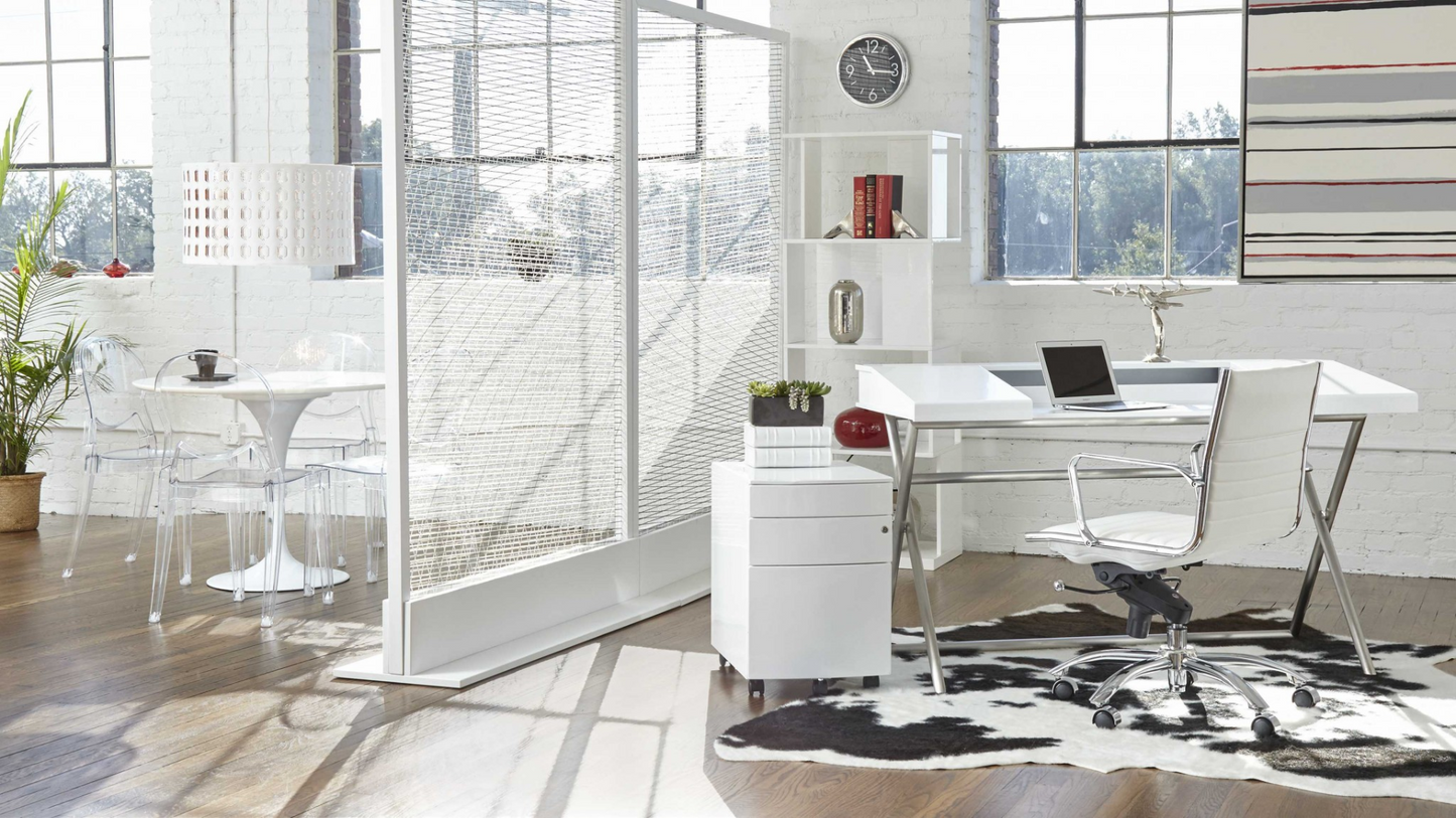 27.01" X 25.04" X 38" Low Back Office Chair In White With Chromed Steel Base