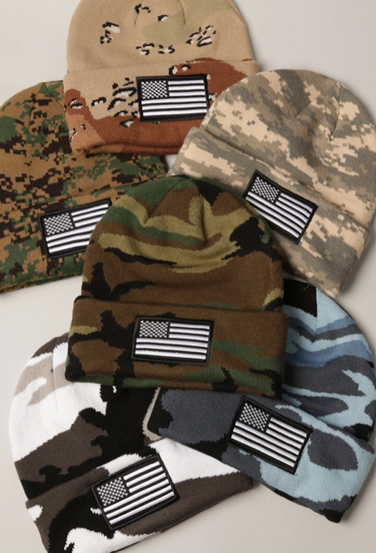 USA Flag Embroidery Patch Cuff Camo Beanie Hat (Case: 18 Qty)
