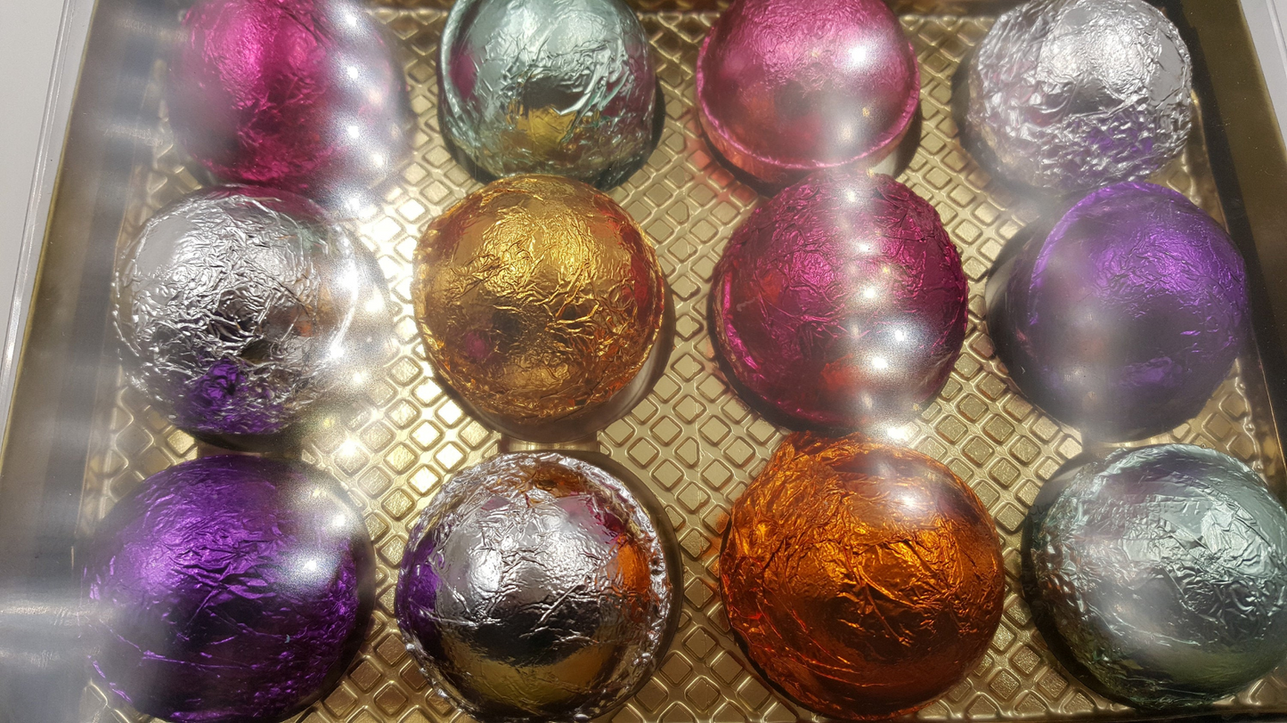 Gift Set for Her with 12 foil wrapped 2.5 oz bath bombs, great for dry skin, Favorite scents for women