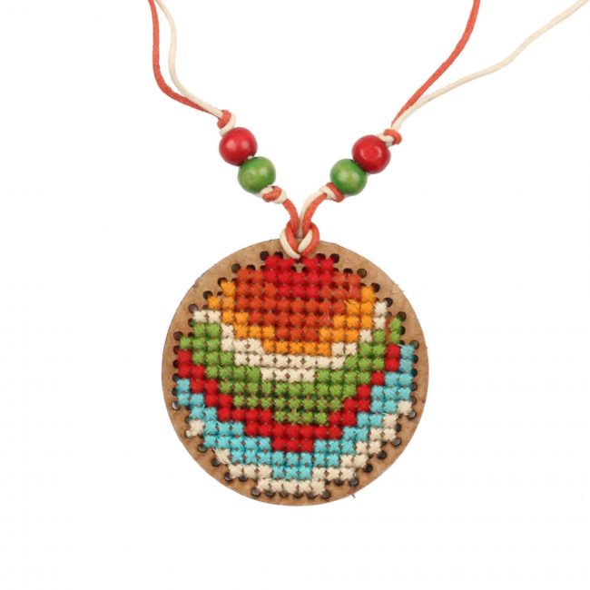 Hand Embroidered Macramé Round Necklace