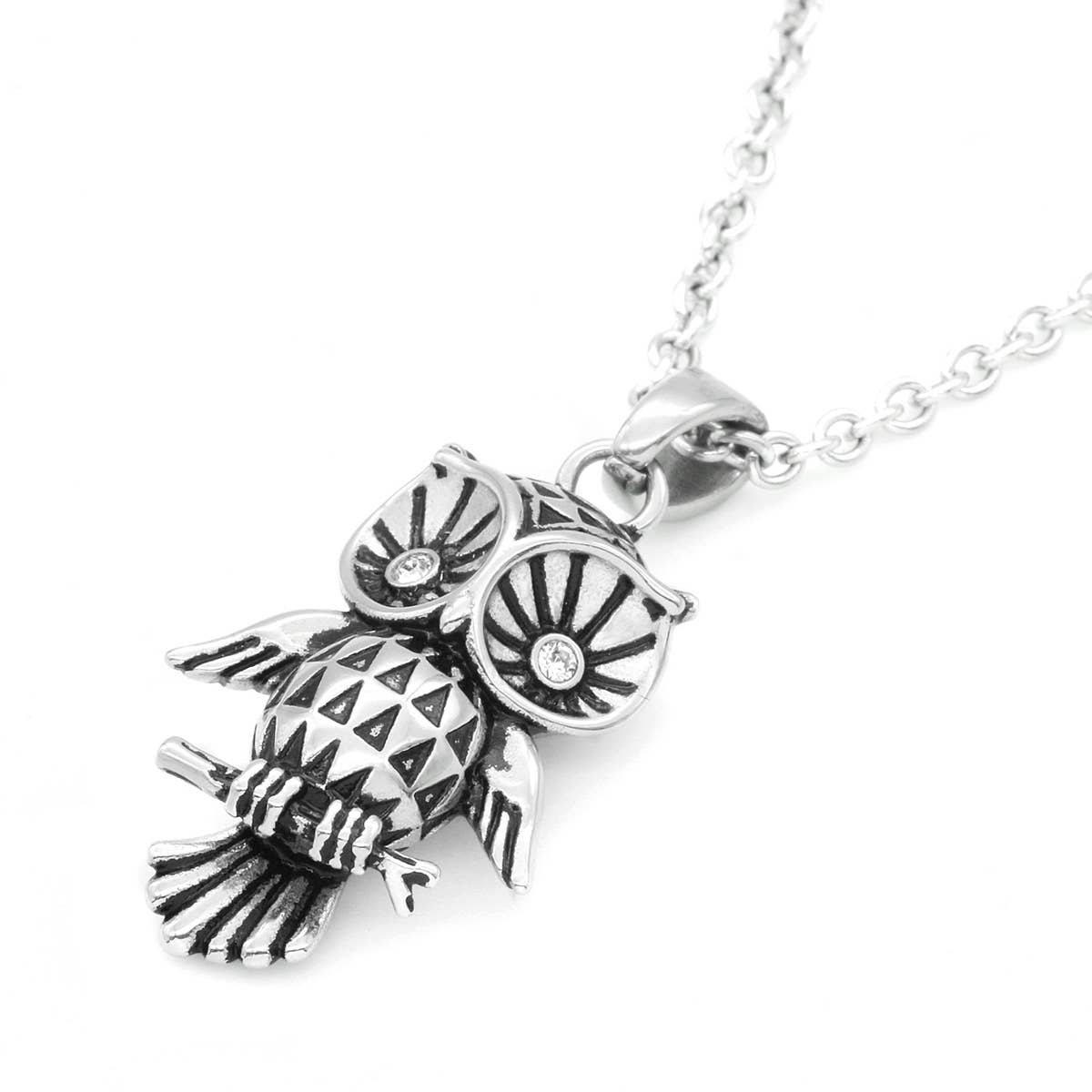 Controse Sparkly-Eyed Owl Necklace