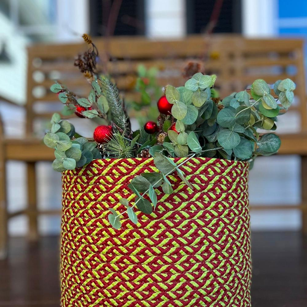 Holiday-Vibes Modern Weave Basket - Vibe Green/Red 12"x12"x10"