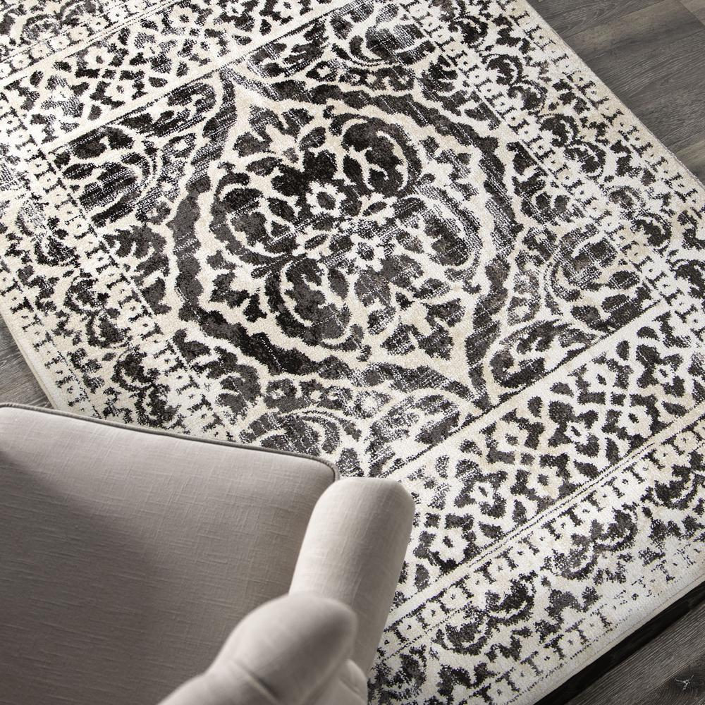 Adagio Paisley Points White (5'1" x 7'6")